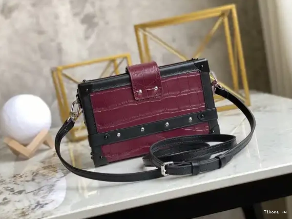 Affordable VUITTON MALLE PETITE LOUIS 0527